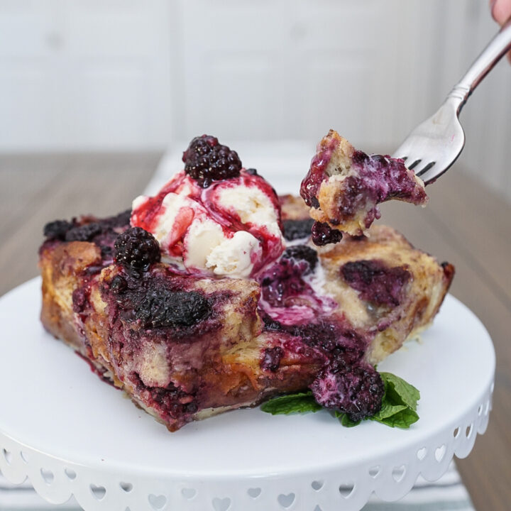 Easy Bread Pudding with Blackberries