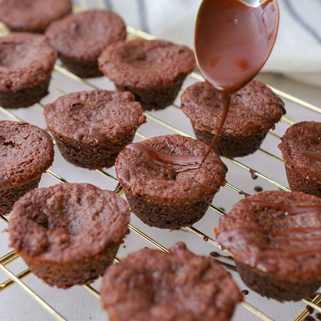 Brownie Bites Couple in the Kitchen