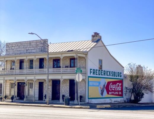 cropped-Nine-Best-Things-to-do-in-Fredericksburg-Texas-09.jpg