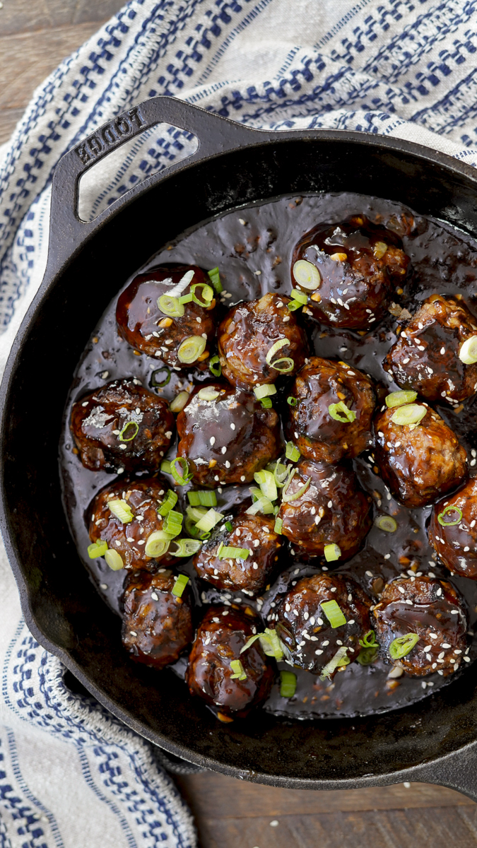 Asian Meatball Recipe with Sriracha Hoisin Glaze | Couple in the
