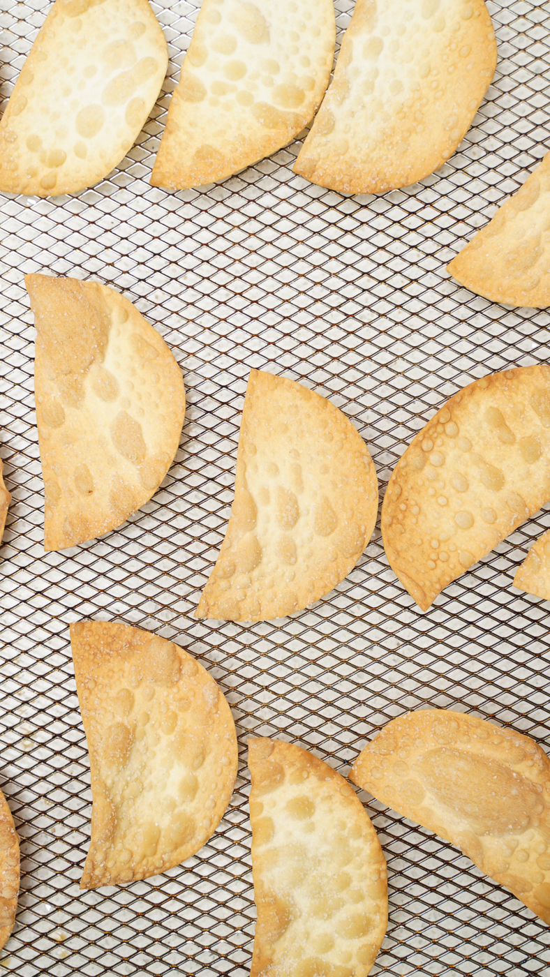 Crispy Wonton Chips Air Fryer Recipe Couple in the Kitchen