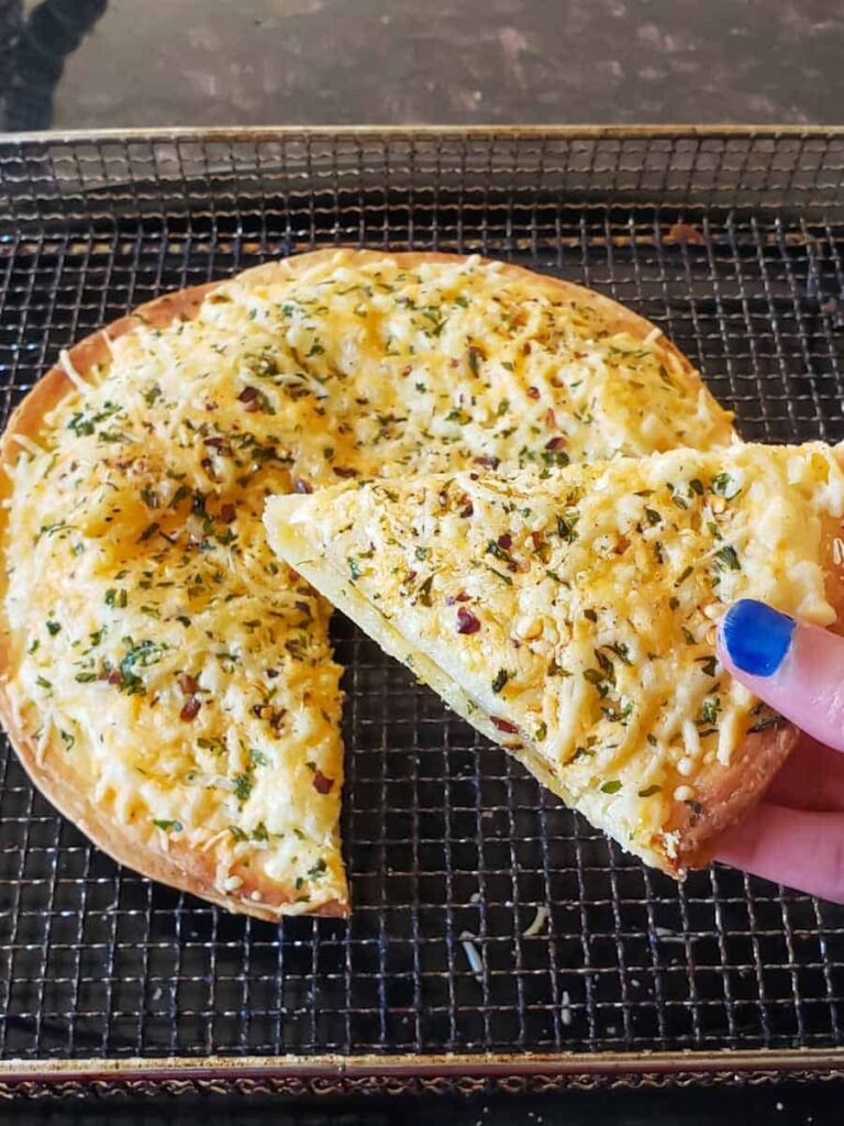 Pizzadilla