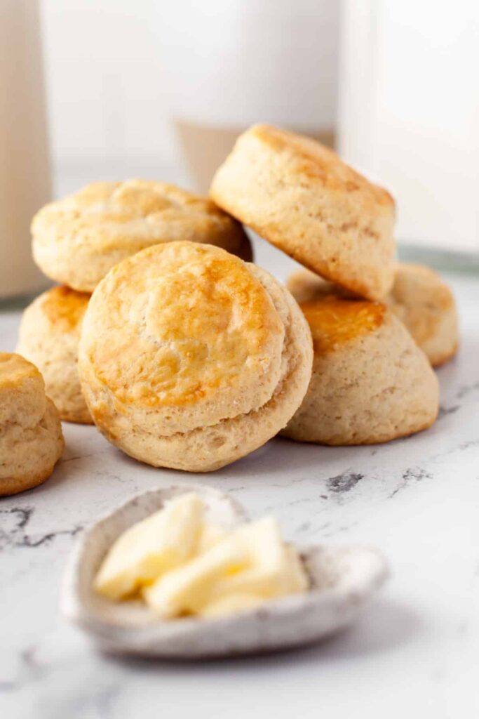 Biscuits to serve with fried fish.