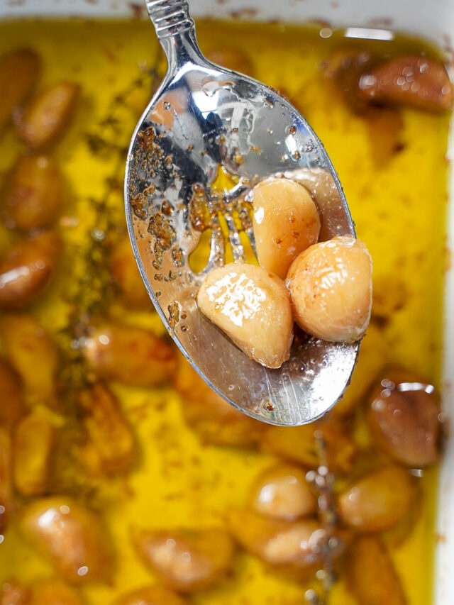 How to Roast Garlic in Olive Oil Couple in the Kitchen