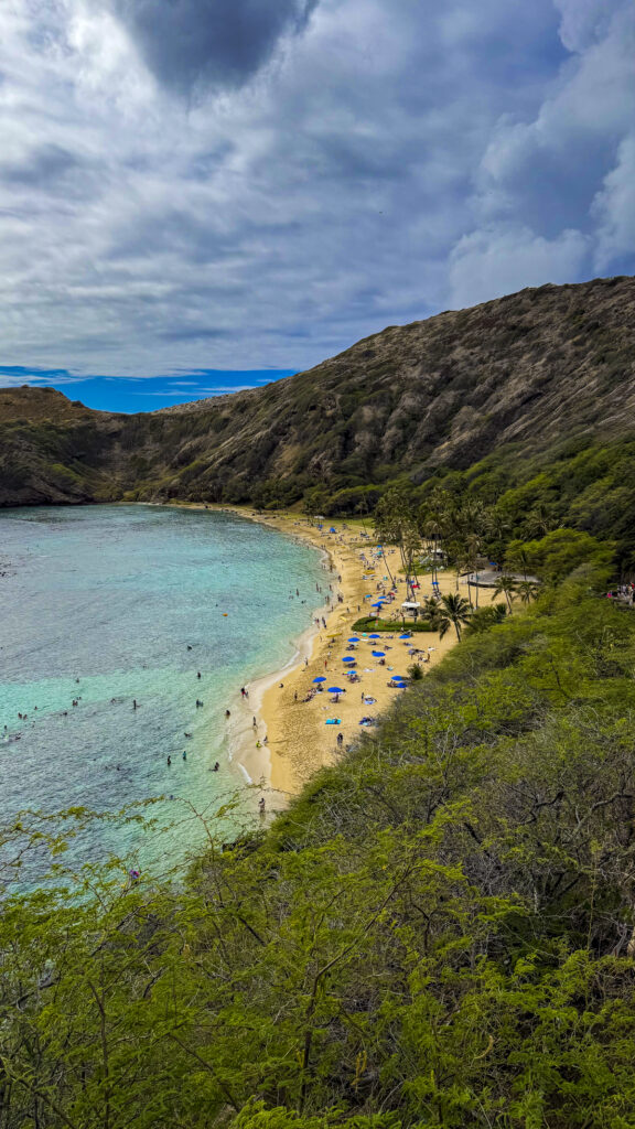 The beach of Hanauma Bay in Oahu, Hawaii.