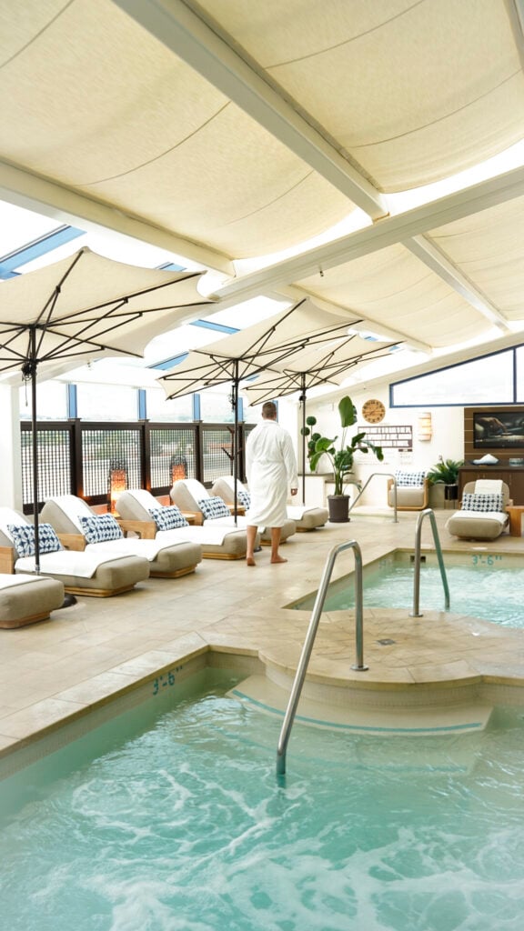 Man at the spa at Atlantis one of the best things to do in Reno for couples.